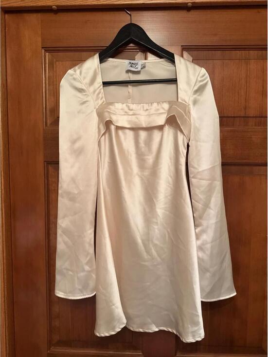Princess Polly Dresses & Skirts - Satin princess Polly ivory dress